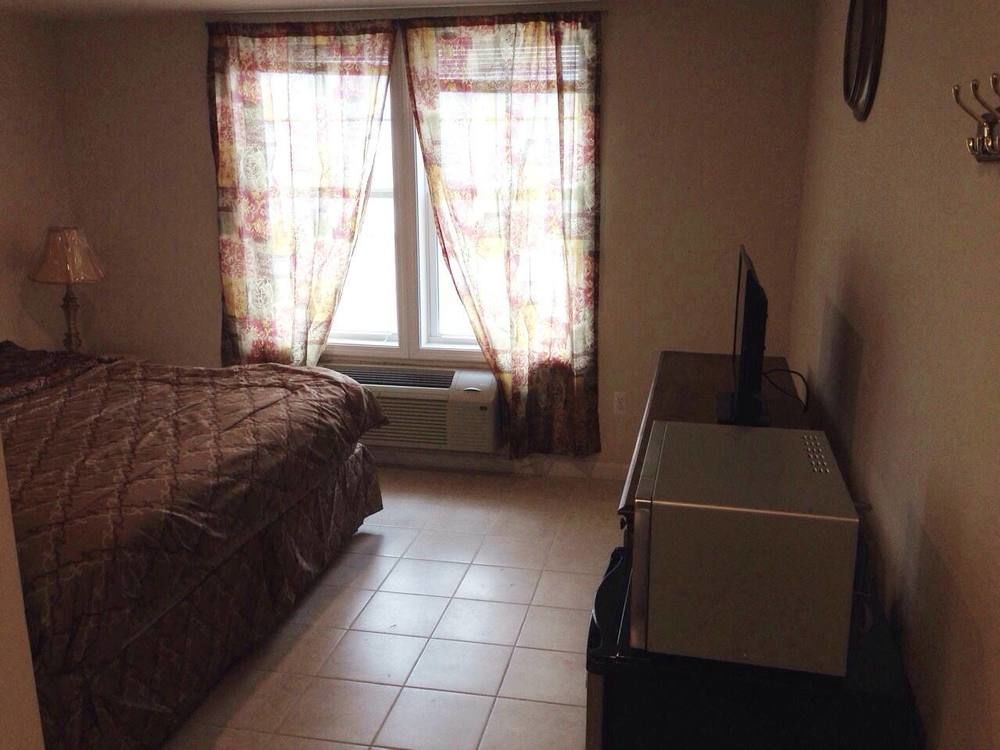 Misquamicut Beach Front Inn Уестърли Екстериор снимка