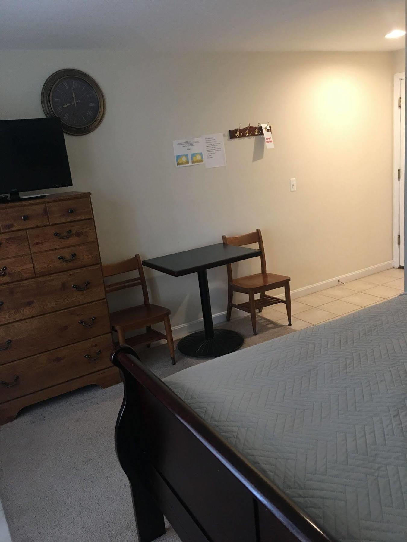 Misquamicut Beach Front Inn Уестърли Екстериор снимка